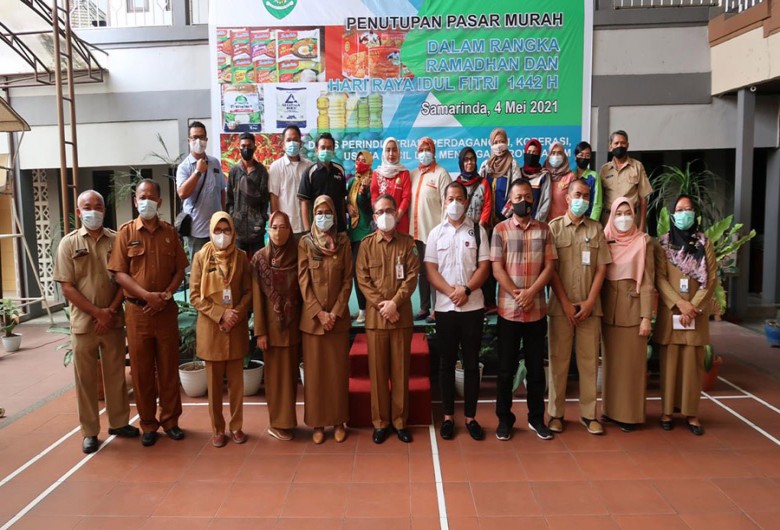 Kepala Disperindagkop Resmi Tutup Pasar Murah, HM Yadi:Bantu Masyarakat dengan Bahan Pokok Murah