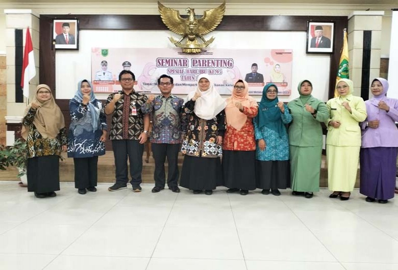 Hari Ibu Ke-95, Pemkab Berau Gelar Seminar Ketahanan Keluarga