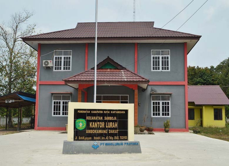 Pemerintah Kelurahan Amborawang Darat Maksimalkan Pelayanan Air Bersih