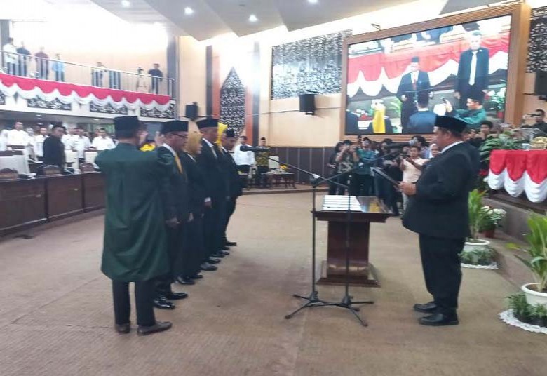 Lima Anggota PAW DPRD Kukar Resmi Dilantik