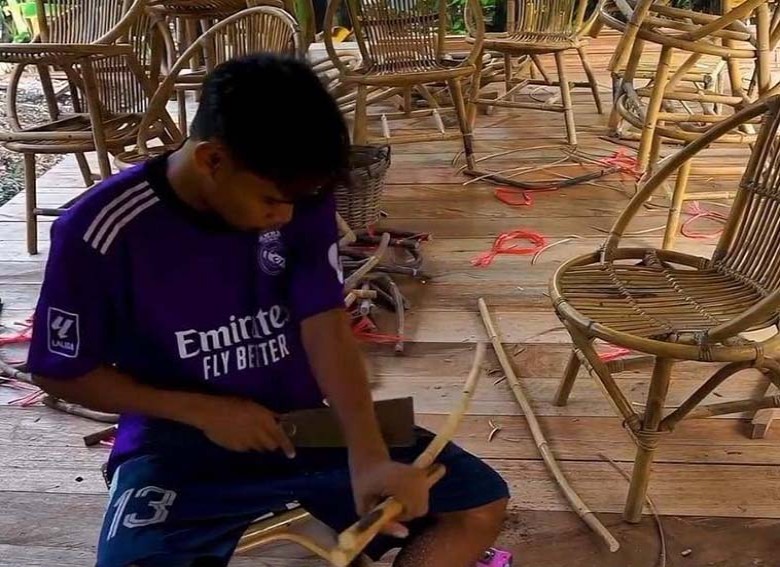 Kerajinan Anyaman Rotan Teluk Sumbang Jadi Daya Tarik Wisata Budaya, Peluang Ekonomi Menjanjikan Terbuka Lebar