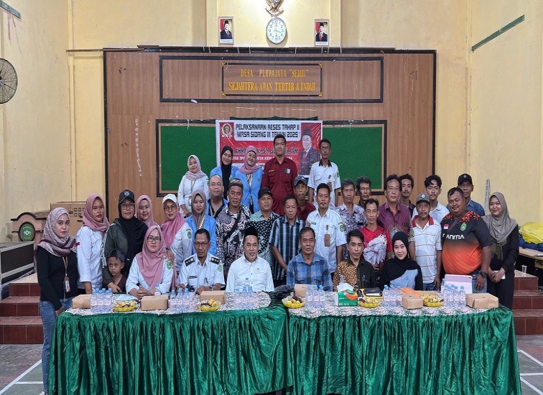 Ketua DPRD Kukar Soroti Jalan, Banjir, dan Layanan Kesehatan Saat Reses di Purwajaya