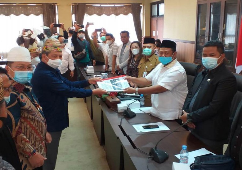 Masyarakat Tabang Tuntut Ganti Rugi Lahan dan Tanam Tumbuh