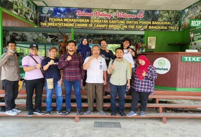 Dispar Kukar Berikan Apresiasi Kepada Pengelola Wisata Melalui ATWI