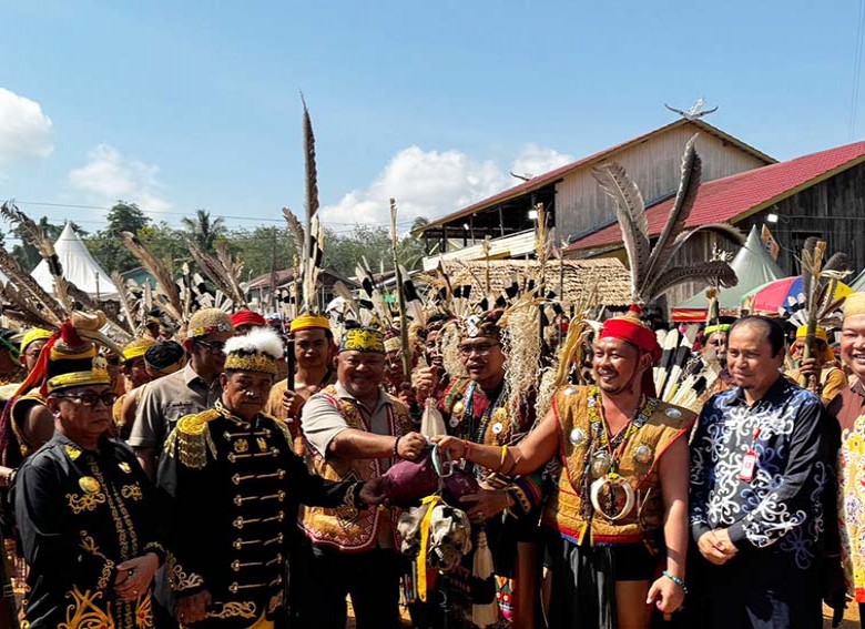 Festival Bekudung Betiung Ikon Baru Wisata Budaya Kaltim Didorong Masuk Agenda Kalender Wisata Nasional