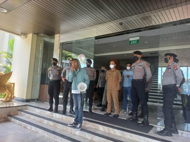 Mahasiswa Kukar Gelar Aksi Demo Damai Evaluasi Satu Tahun Kepemimpinan Edi-Rendi