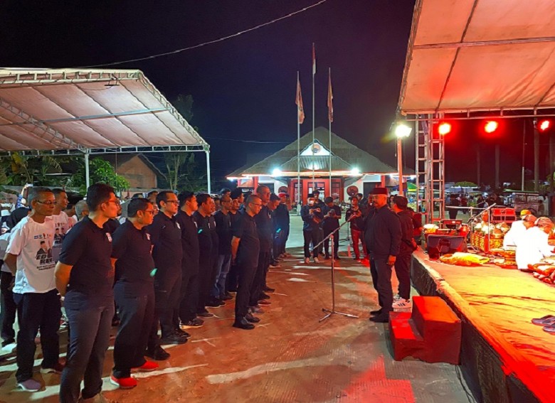 Kukuhkan Tim Pemenangan Pilkada 2024, Edi-Rendi: Jangan Menjelekan Paslon Lain