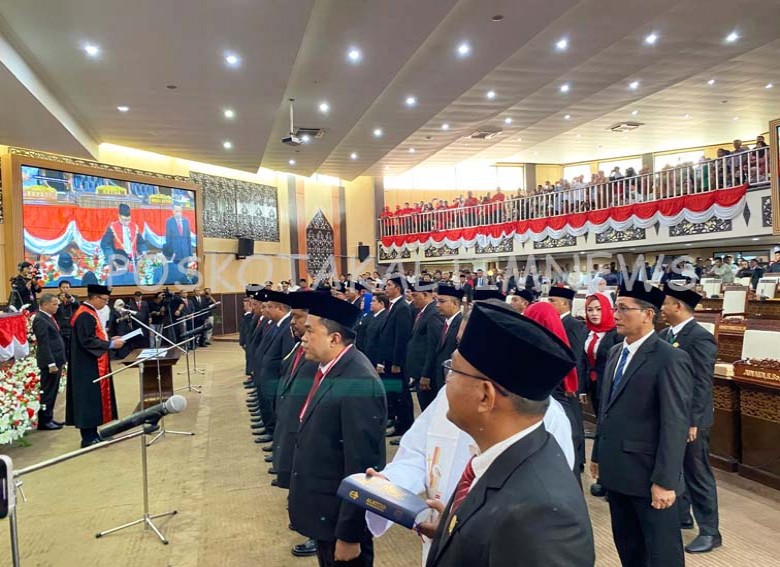 44 Anggota DPRD Kukar Terpilih Periode 2024-2029 Ucapkan Sumpah/Janji