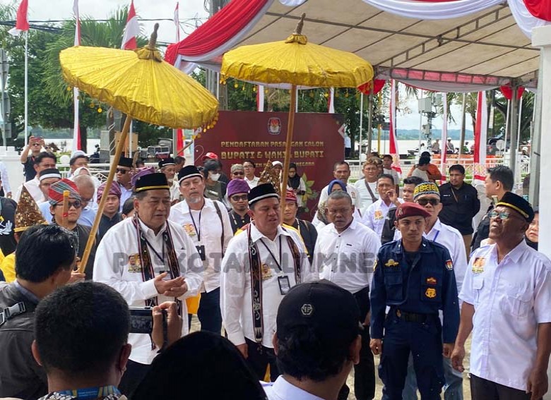 AYL-AZA Bapaslon Pertama Mendaftar Pilkada Kukar 2024 Jalur Perseorangan