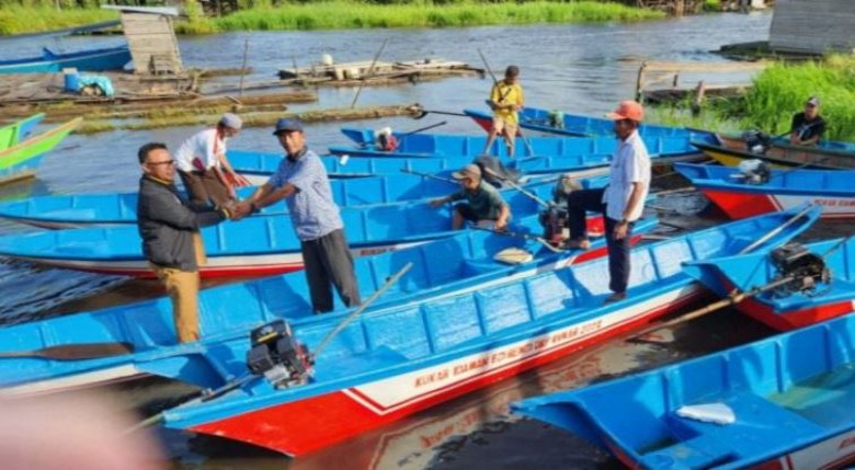Pemdes Kota Bangun Seberang Optimalkan Manfaat Bantuan Perahu dan Mesin untuk Tingkatkan Produktivitas Nelayan