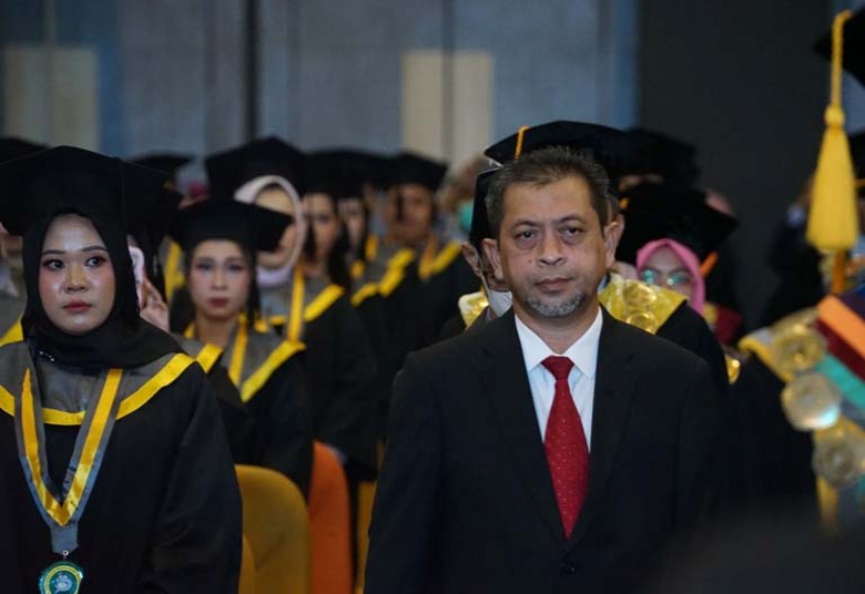 Wagub Hadiri Wisuda ke 31 Universitas Widya Gama Mahakam