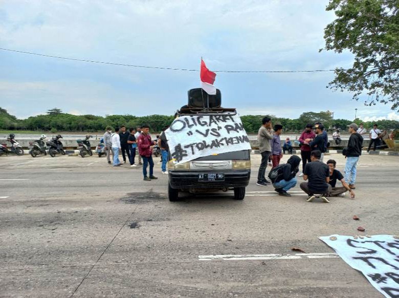 Tolak Kenaikan BBM,DPRD Kukar Kembali Didemo