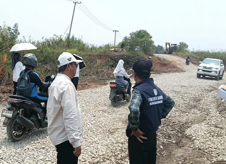 Akses Warga Kembali Terbuka, Pemkab Kukar Kebut Jalan Permanen Muara Muntai