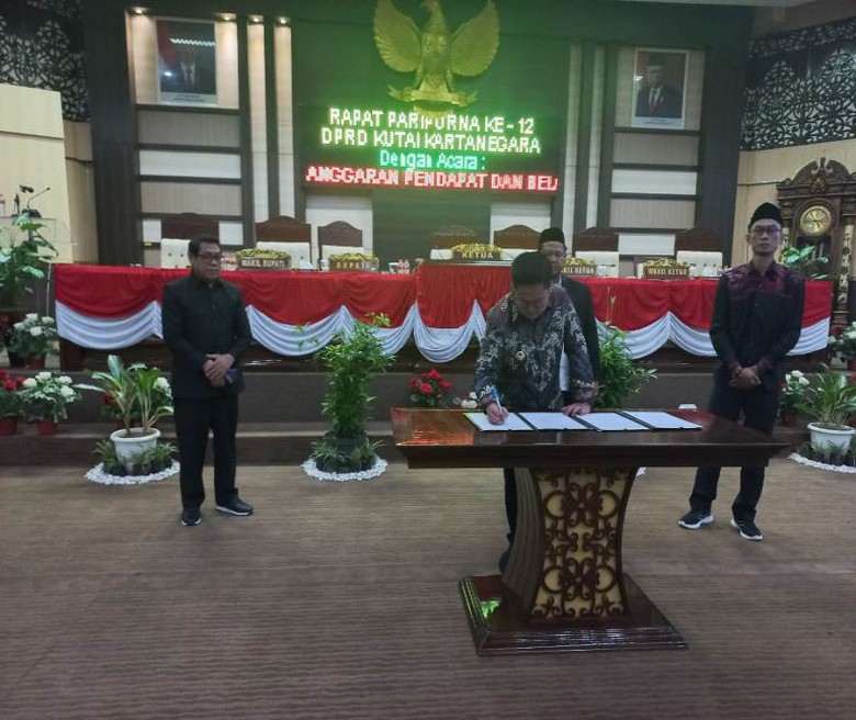 DPRD Kukar Sahkan APBD 2023 Senilai Rp7,2 Triliun