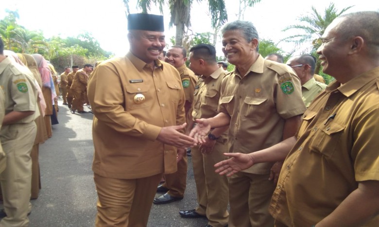 Edi : "Mutasi Itu Biasa, Tidak Usah Pusing"