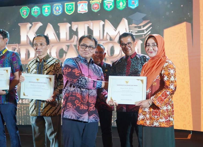 Berau Raih Educationd Award 2024