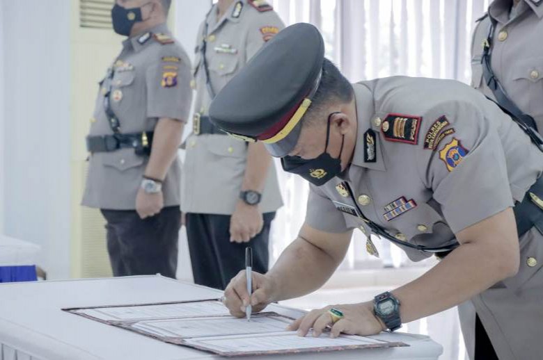 Mutasi Bergulir di Polres Kukar