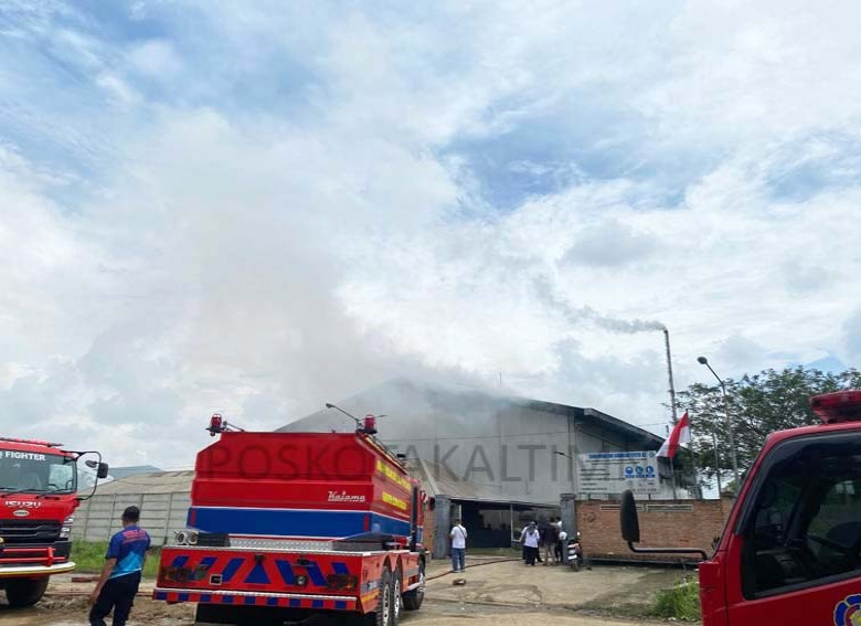 Pabrik Produksi Bahan Bakar Alternatif Milik PT BME Jongkang Alami Kebakaran