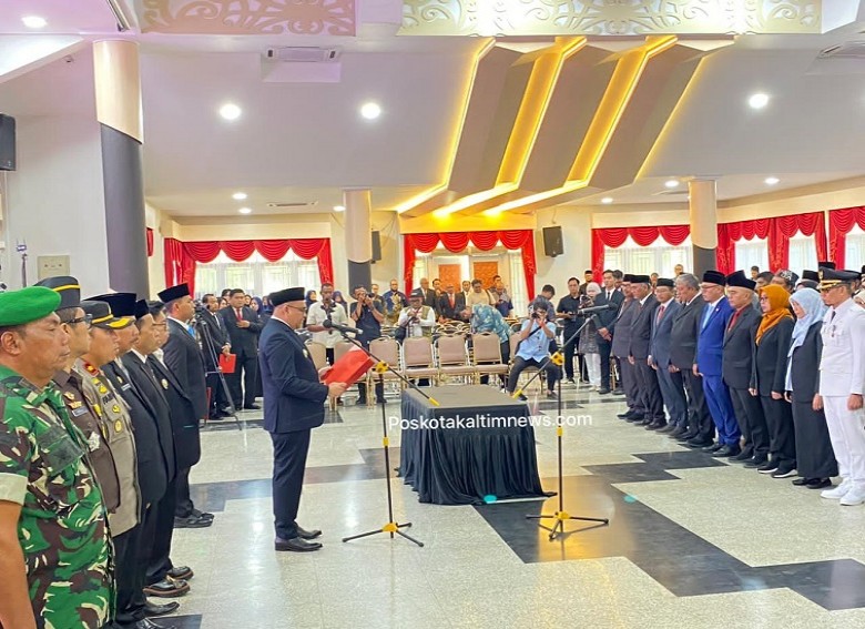 124 Pejabat Pemkab Kukar Dilantik, Bupati Tegaskan Tidak Mentolerir Pejabat yang Buta Data