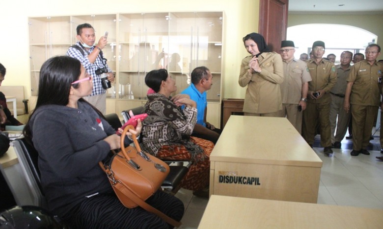 Bupati Kukar Sidak Sejumlah OPD