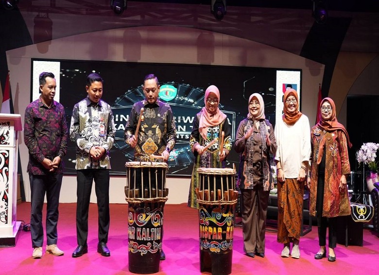 Buka FGD Rancangan Pergub Pengembangan Desa Wisata Kaltim, Wagub Seno Ajak Semua Bergotong Royong Memajukan Desa Wisata