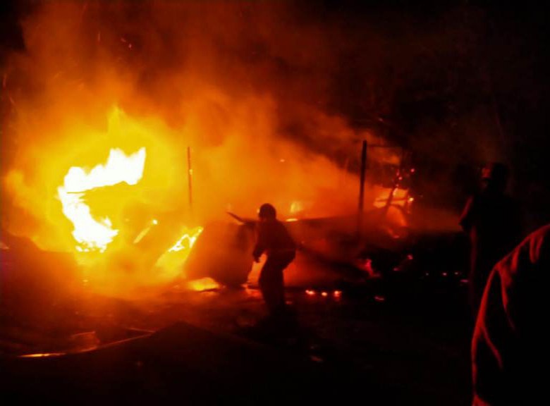Satu Rumah dan Satu Unit Mobil Ludes Terbakar