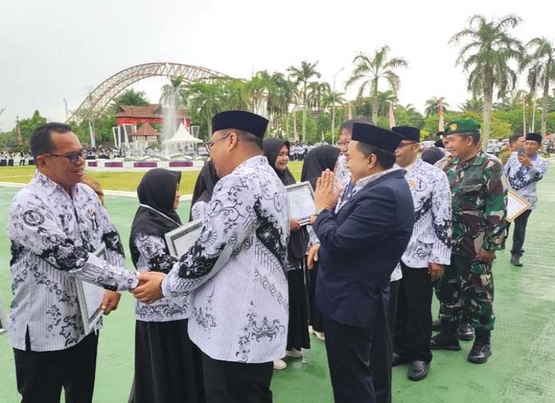Tak Banyak Tersorot, Perjuangan Guru Pedalaman Jadi Perhatian Khusus Ketua DPRD Kukar