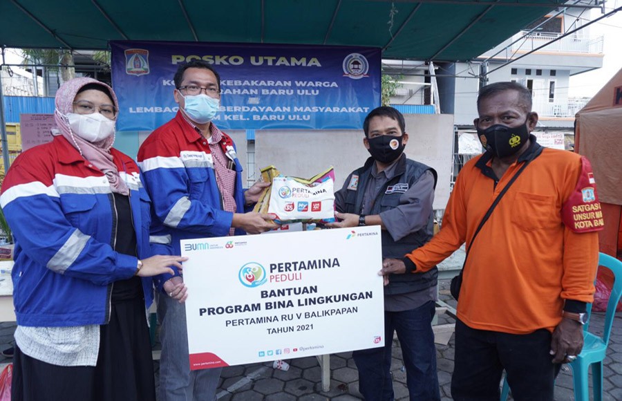 Pertamina Bantu Korban Kebakaran di Baru Ulu