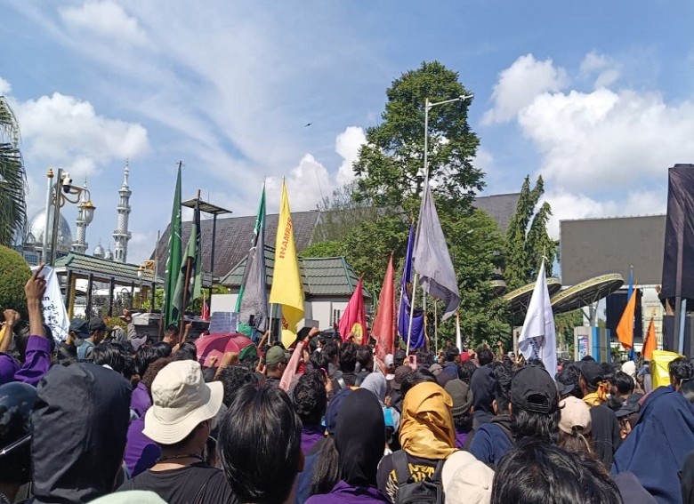 Empat Jurnalis jadi Korban Represi Saat Aksi 214, Koalisi Pers Kaltim: Halangi Kerja Pers Bisa Dipidana