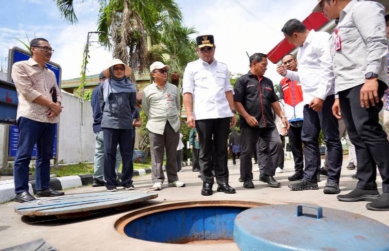 Respon Keluhan Masyarakat Soal Dugaan BBM Oplosan, Gubernur Rudy Sidak Dua SPBU di Samarinda