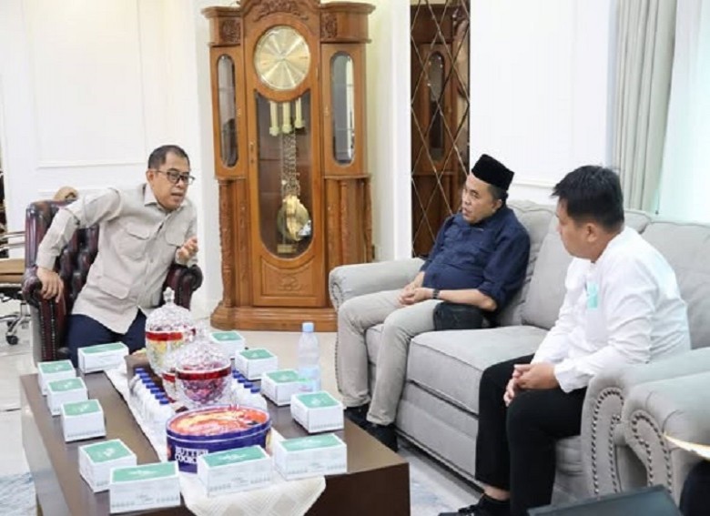 Pemkab dan DPRD Kukar Minta Pemerintah Tinjau Ulang Sistem Baru Haji