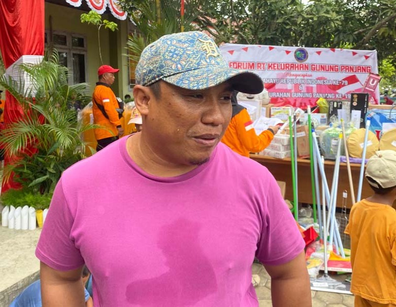 Dewan Dukung di Gunung Panjang Dilengkapi Bangunan SMP