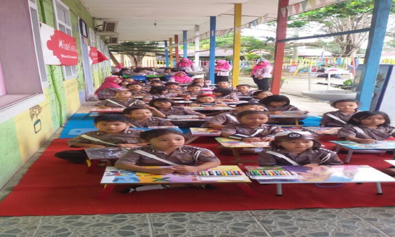 TK Kemala Bhayangkari Tenggarong Gelar Lomba Mewarnai
