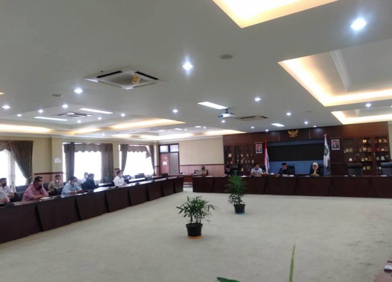 DPRD Kukar Gelar RDP Terkait Pemanduan dan Penundaan Bawah Jembatan