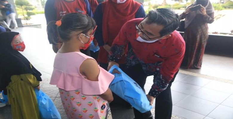 DKP3A Serahkan Bantuan Spesifik
