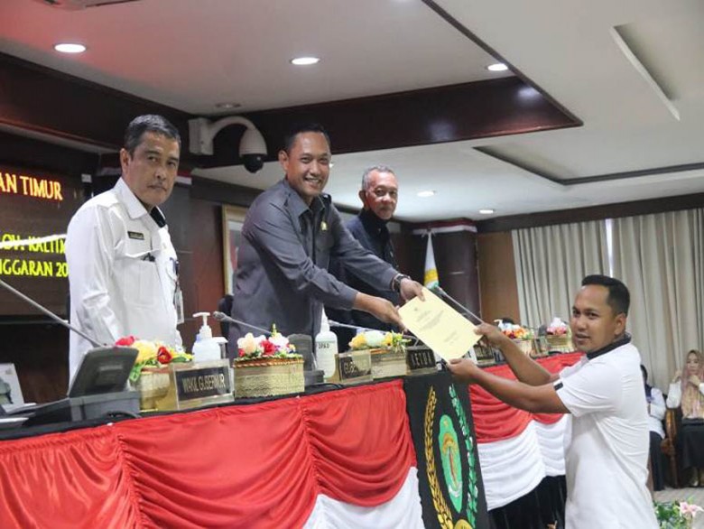 Rapat Paripurna, Fraksi Sampaikan Pandangan Umum Terhadap Ranperda Perubahan APBD 2022