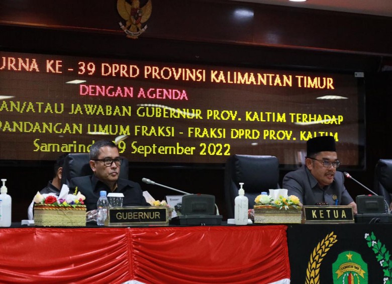 Rapat Paripurna Penyampaian Tanggapan Gubernur Terkait Ranperda RTRW, Riza: RTRW Menjadi Rujukan  Untuk Pembangunan Kaltim