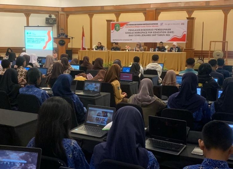 Disdikbud Kukar Perkuat Peran Aktif Sekolah dalam Penggunaan Teknologi