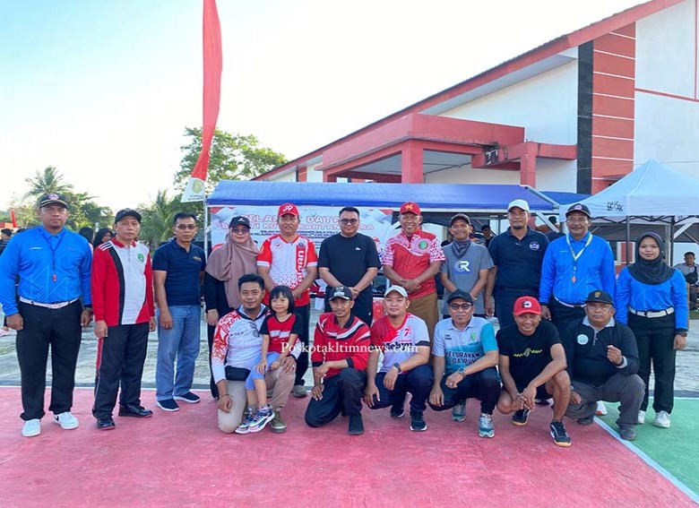 Turnamen Voli Bupati Cup Ke-4 Resmi Dimulai, Bupati Kukar Dorong Pembinaan Atlet Muda