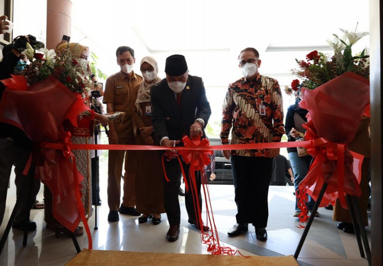 Gubernur  Resmikan Gedung Baru Disperindagkop Kaltim, Manfaatkan untuk  Peningkatan Perekonomian Kaltim