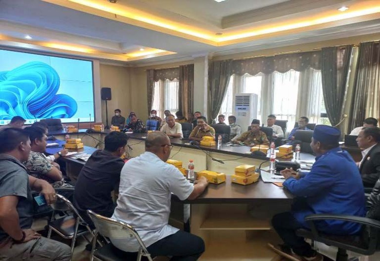 Bahas Dampak Lingkungan Akibat Tambang Batubara, Komisi I DPRD Kukar Gelar RDP Hadirkan Sejumlah Pihak
