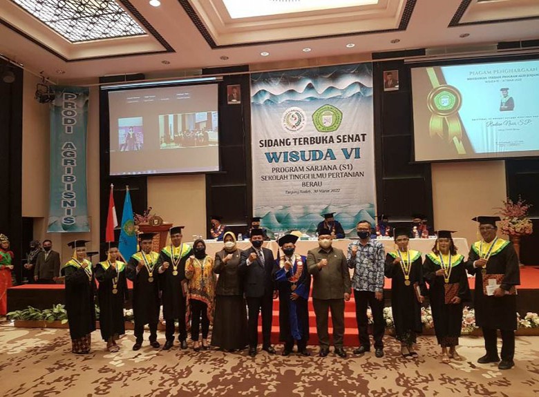 STIPER Berau Gelar Wisuda Angkatan ke VI
