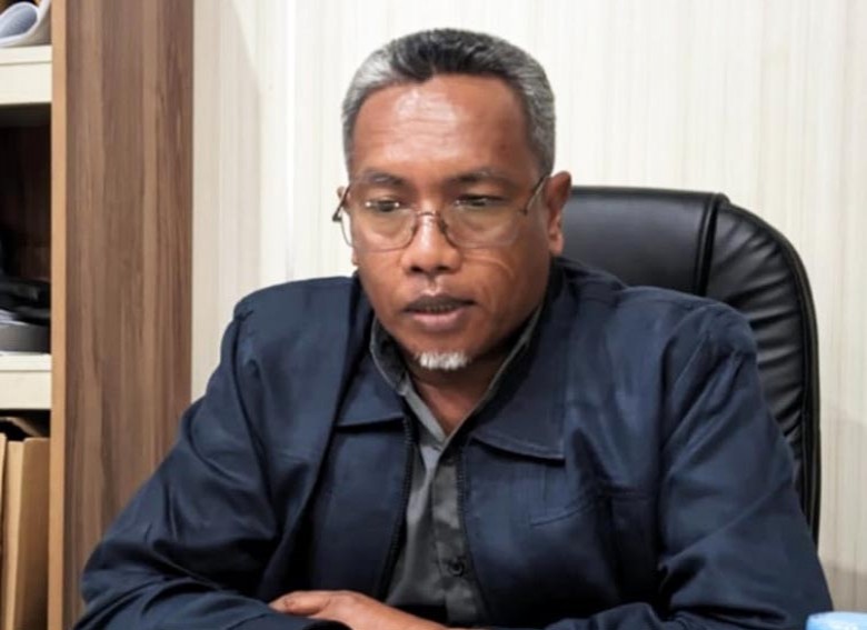 “Jangan Tunggu Korban, Jalan Rusak di Batu Ampar Harus Segera Diperbaiki!”