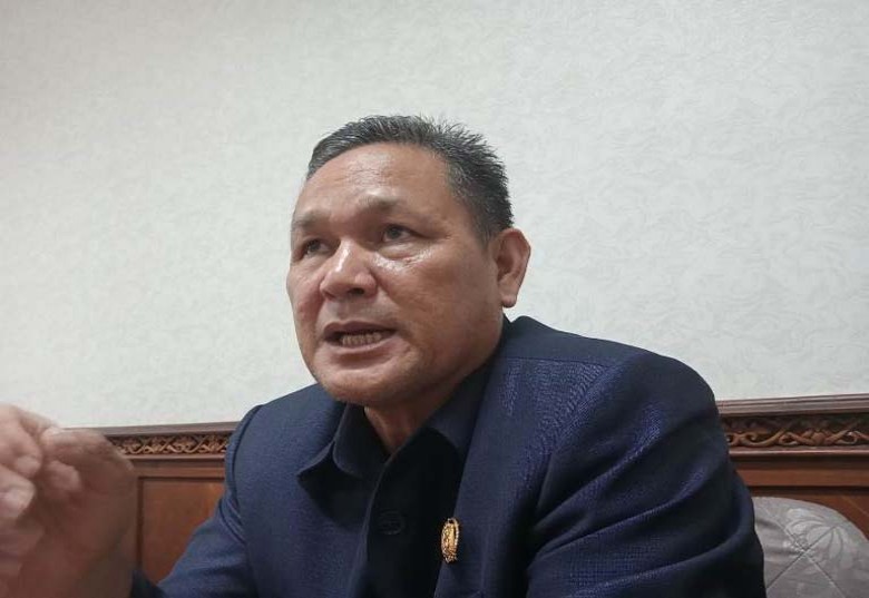 Yan :  Pembangunan Kantor Desa Muara Pantun Hasil Aspirasi Masyarakat