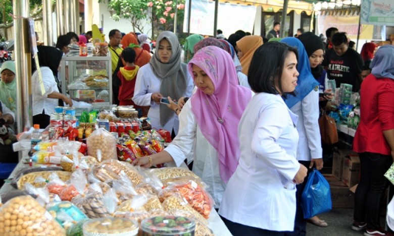Gelar Bazar, DP Korpri Kaltim Bantu Masyarakat Peroleh Sembako Murah