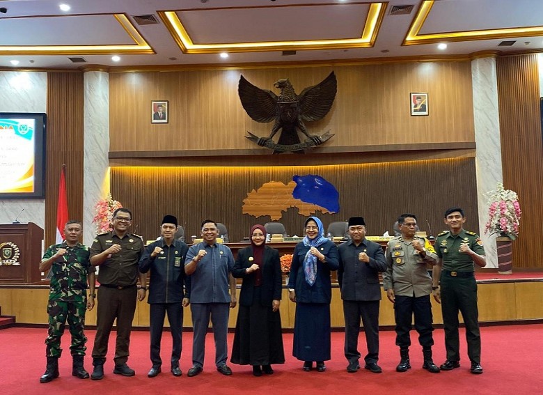 Bupati Berau Hadiri Rapat Paripurna DPRD, Empat Raperda Disetujui Menjadi Perda