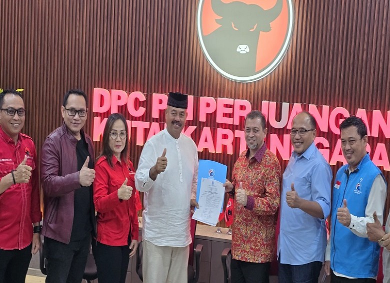 Partai Gelora Serahkan Surat Dukungan Pada Edi-Rendi untuk Pilkada Kukar 2024