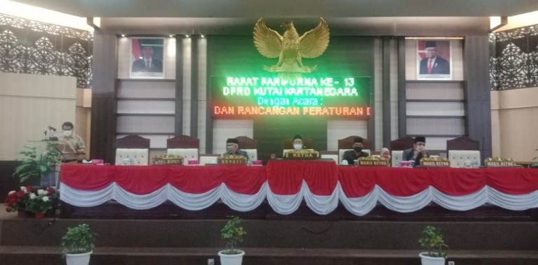 Pemkab Kukar Sampaikan Nota Keuangan RAPBD 2021