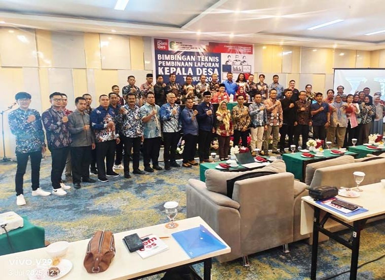 Dorong Kades Tepat Waktu Lapor Tahunan, DPMD Kukar Gelar Bimtek Pelaporan Penyelenggaraan Pemerintahan Desa