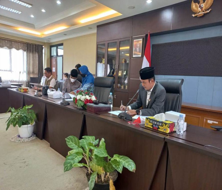 DPRD Kukar Gelar RDP, Bahas Perbaikan Jalan di Muara Kaman